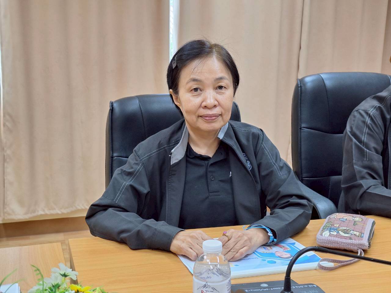 title - ผู้ตรวจราชการ ส.ป.ก. ประชุมตรวจราชการและติดตามความก้าวหน้าผลการดำเนินงานตามแผนการตรวจราชการของผู้ตรวจราชการสำนักงานการปฏิรูปที่ดินเพื่อเกษตรกรรม ประจำปีงบประมาณ พ.ศ. 2569 รอบที่ 1 เขตตรวจราชการที่ 11 จังหวัดมุกดาหาร